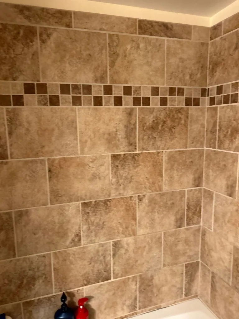 Tiled Tub Surround